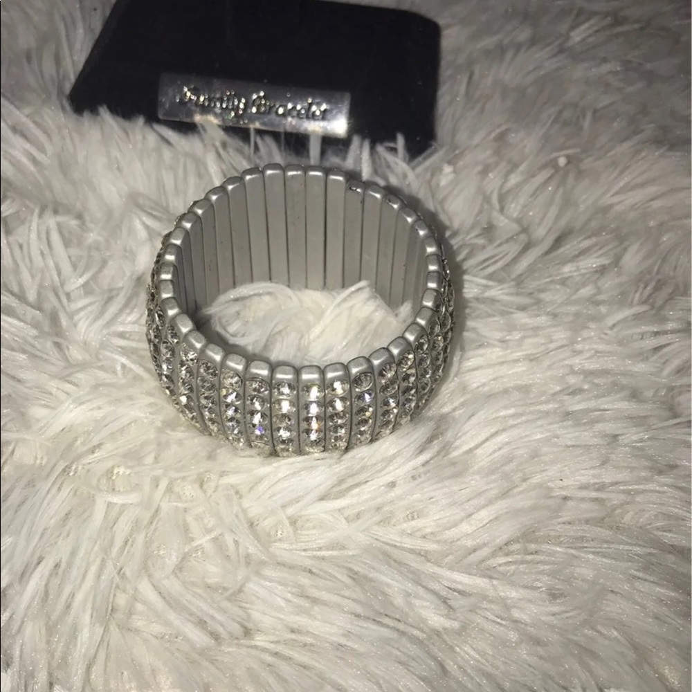 Bracelet - Picture 4 of 4